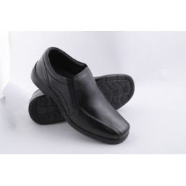 AKB 12 ( Boys Shoes )